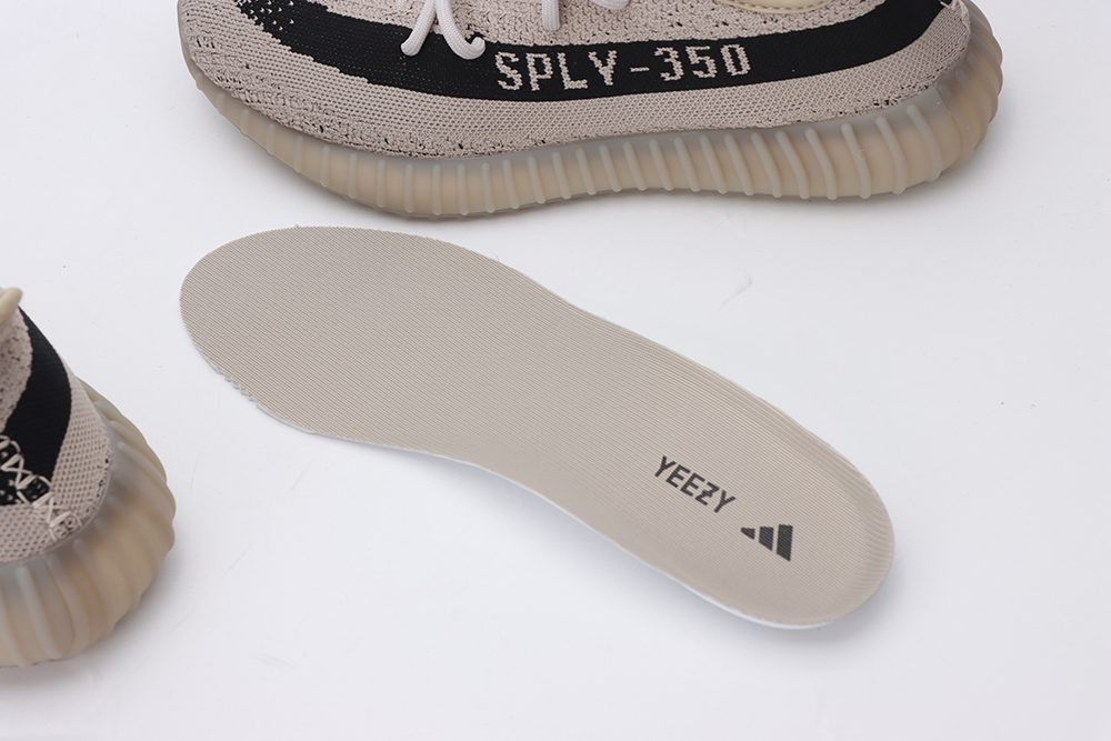 adidas yeezy boost 350 v2 beige black