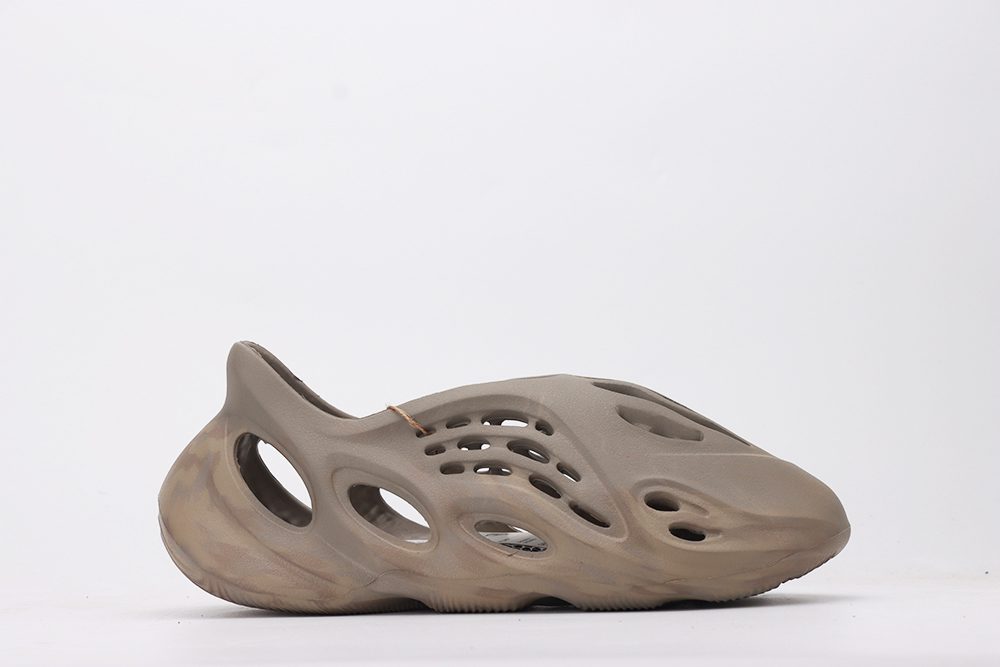 yeezy foam runners stone salt