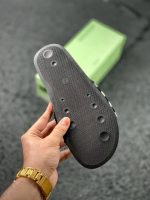 OFF-WHITE FLYKNIT STRIPE SLIDES