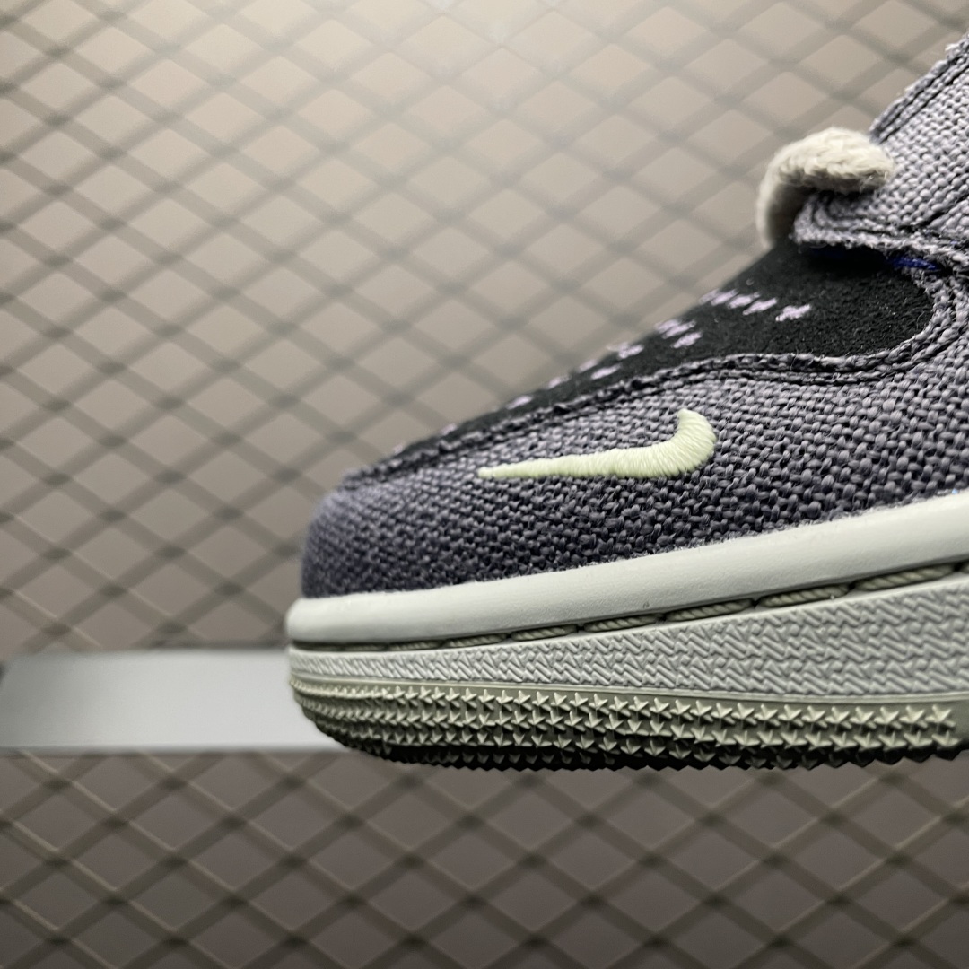 Jordan 1 Retro Low OG Zion Williamson Voodoo Alternate on-foot lifestyle shot