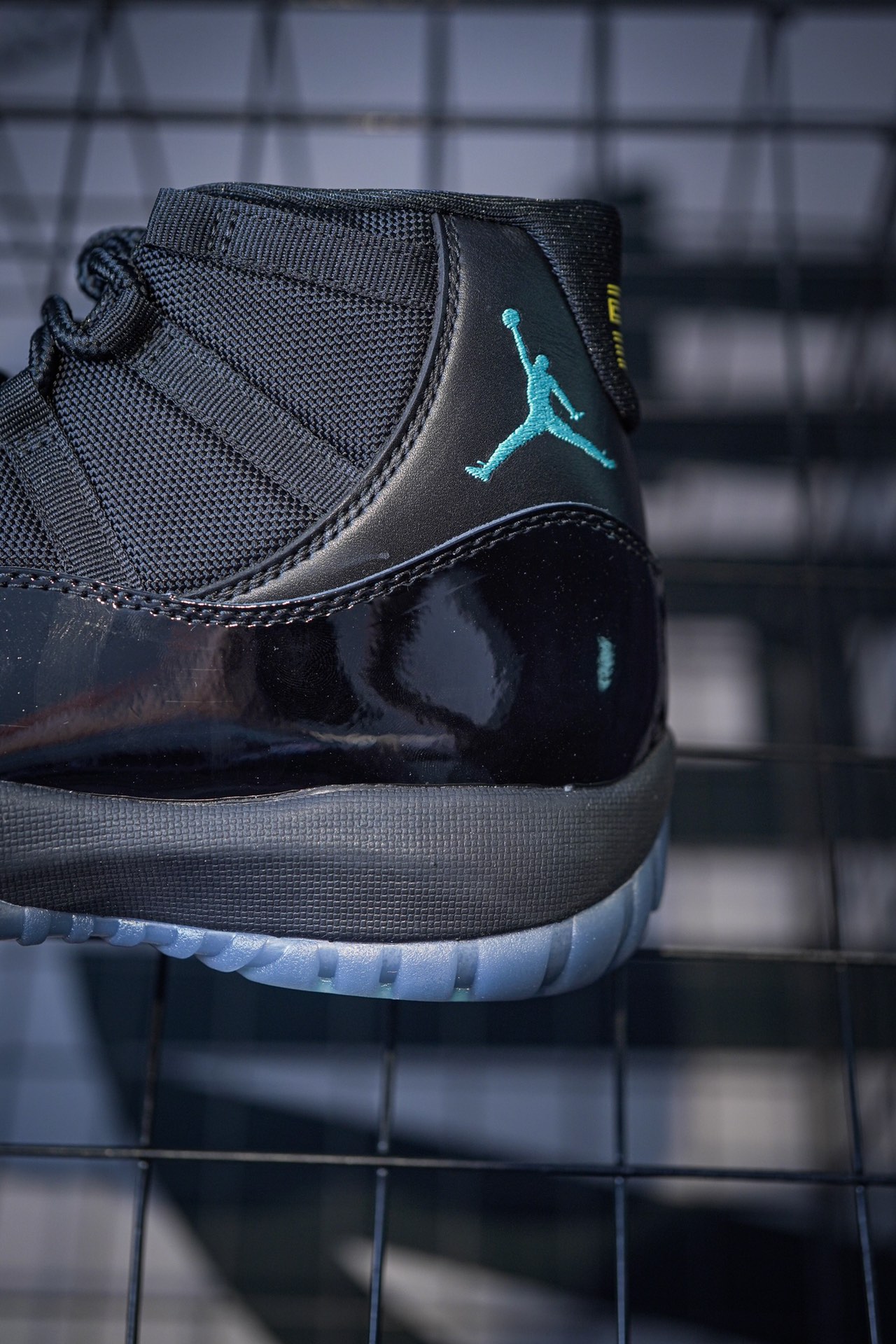 Jordan 11 Retro Gamma Blue 2025 shoebox packaging 378038-047