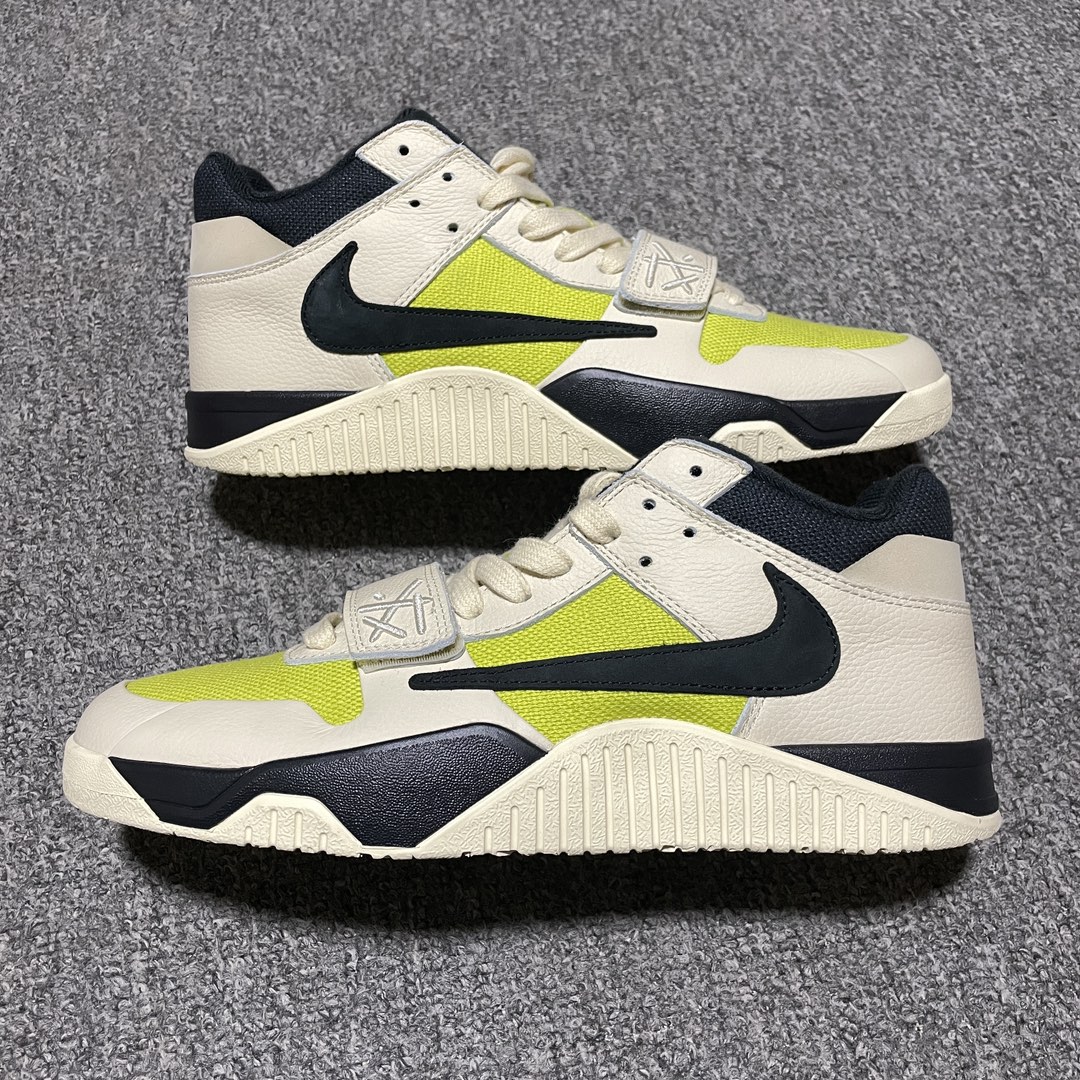 Top-down view of laces and tongue on Jordan Jumpman Jack TR Travis Scott FZ8117-102