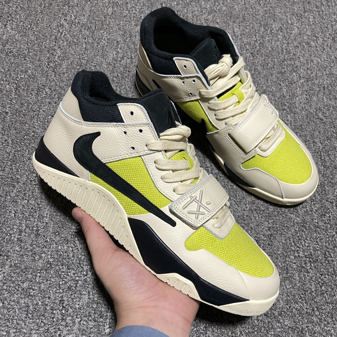 Heel branding and texture detail on Jordan Jumpman Jack TR Travis Scott Bright Cactus FZ8117-102