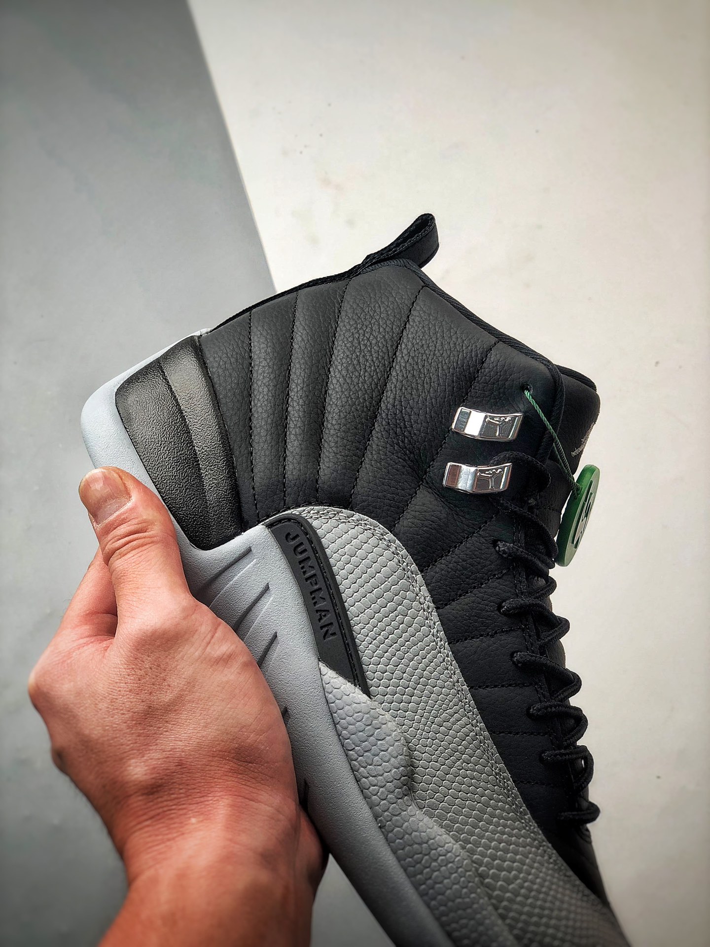 Jordan 12 Retro Barons 4 Authentic Jordan 12 Retro Barons CT8013-010 shoe box and packaging