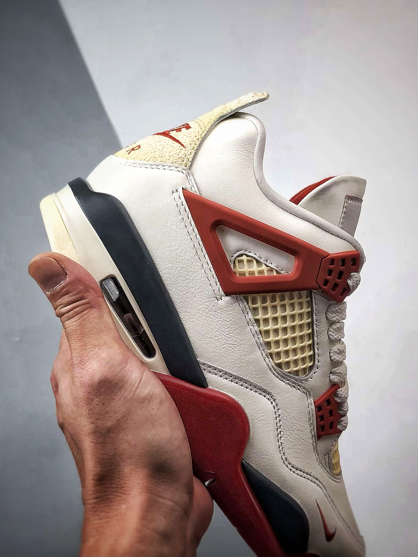 Jordan 4 Retro OG Nigel Sylvester Brick After Brick 10 Jordan 4 Retro OG Nigel Sylvester Brick After Brick IQ8055-100 product picture