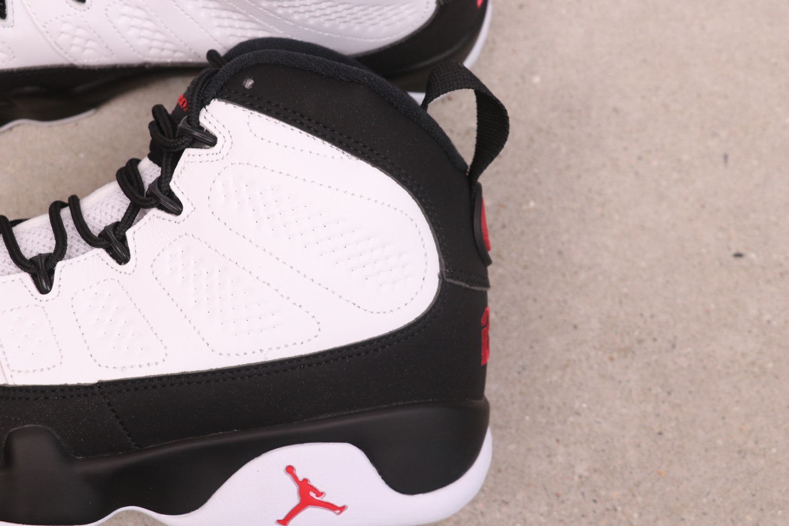 Jordan 9 Retro OG Space Jam (2026) 9 Jordan 9 Retro OG Space Jam (2026) box and packaging, IX6179-100